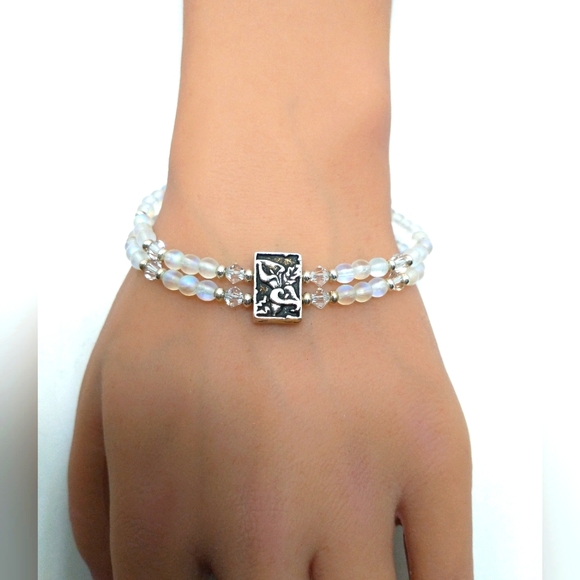 Handmade Calla Lily bracelet - Picture 3 of 8